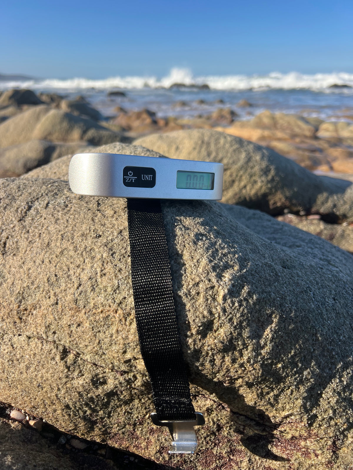 GoGO Compress TravelScale Pro™ – Digital Luggage Scale | Avoid Baggage Fees